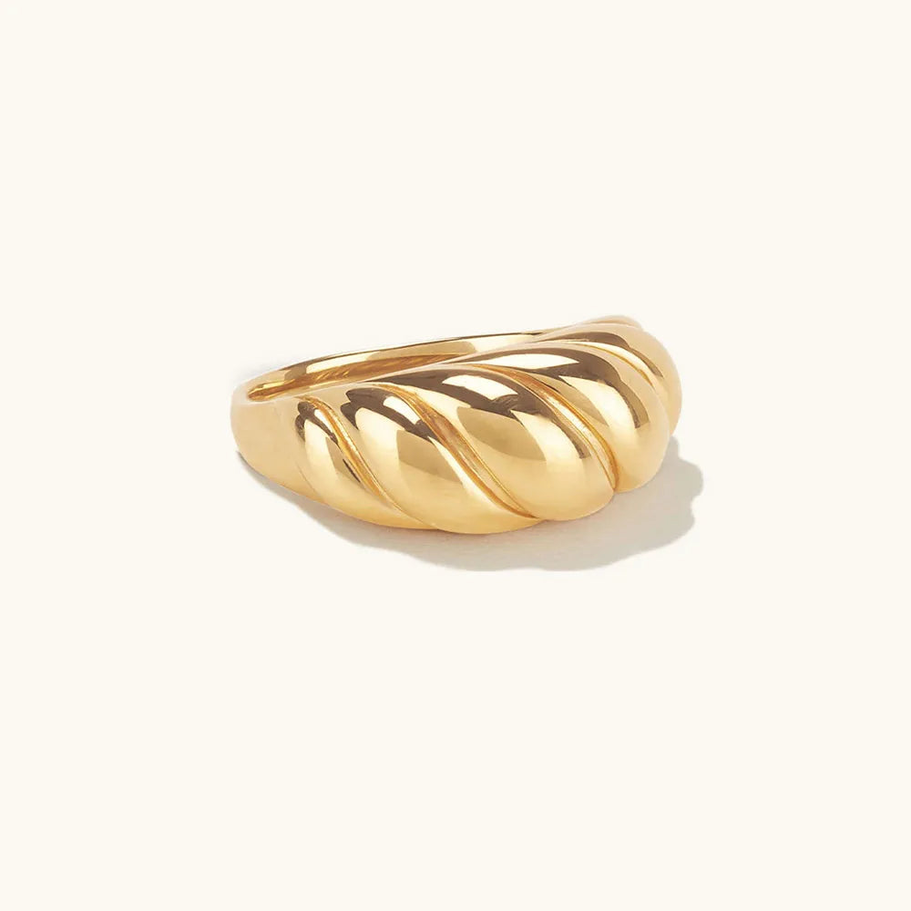 Croissant Dome Ring Screw Fine Round